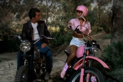 Fonzie et Pinky en motocross dans la serie Happy Days - MX Circuit.fr