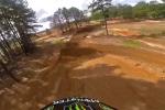 Mitchell Harrison  l'entrainement sur une belle piste type MX